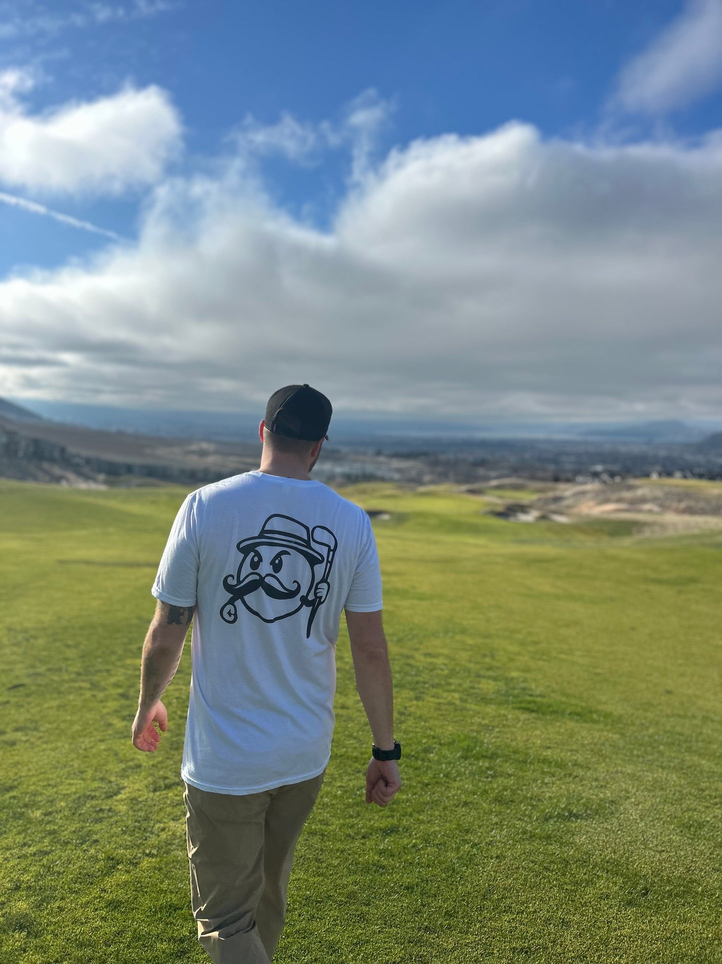 White Flag Mens S/S tee