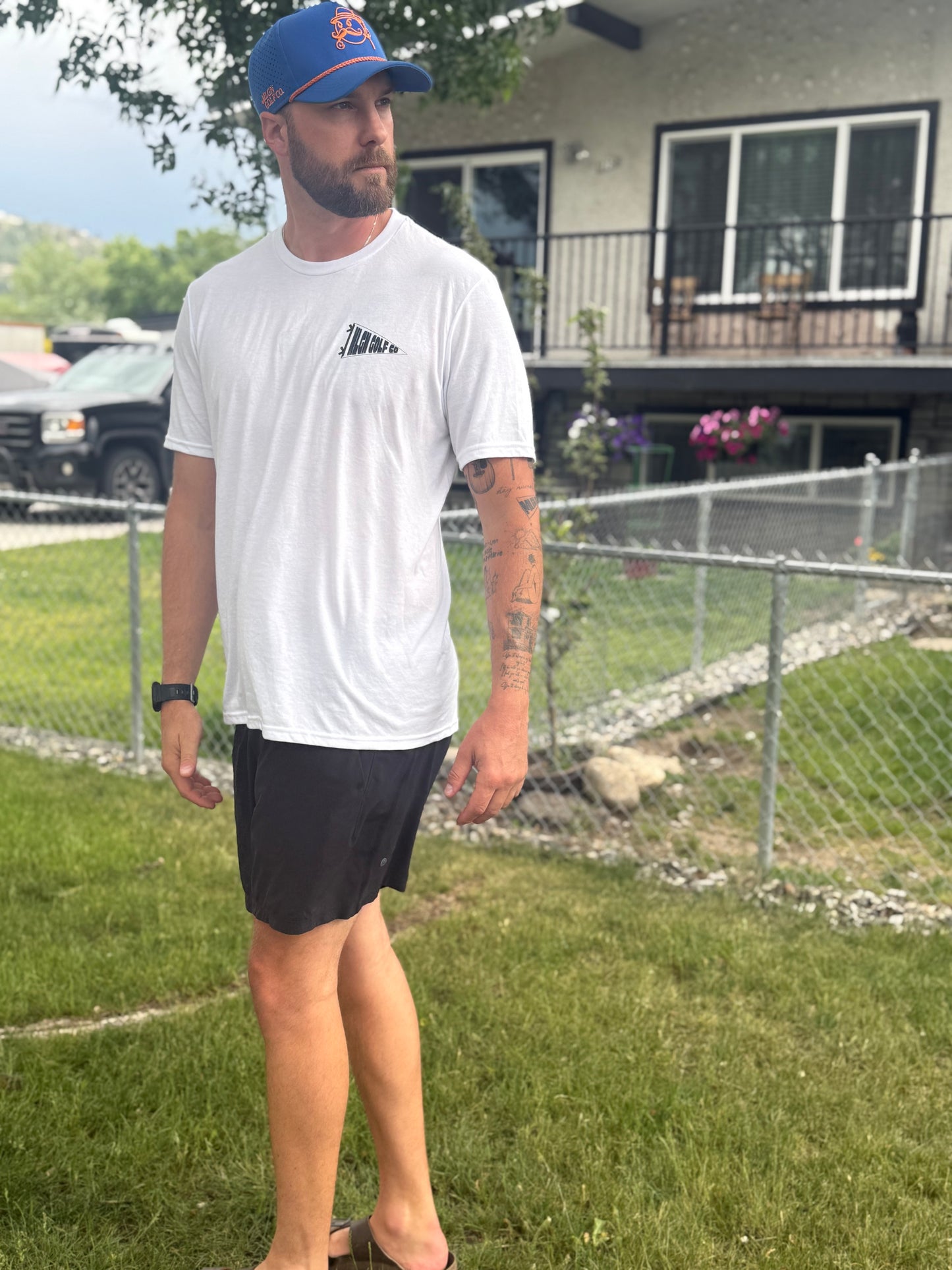 White Flag Mens S/S tee
